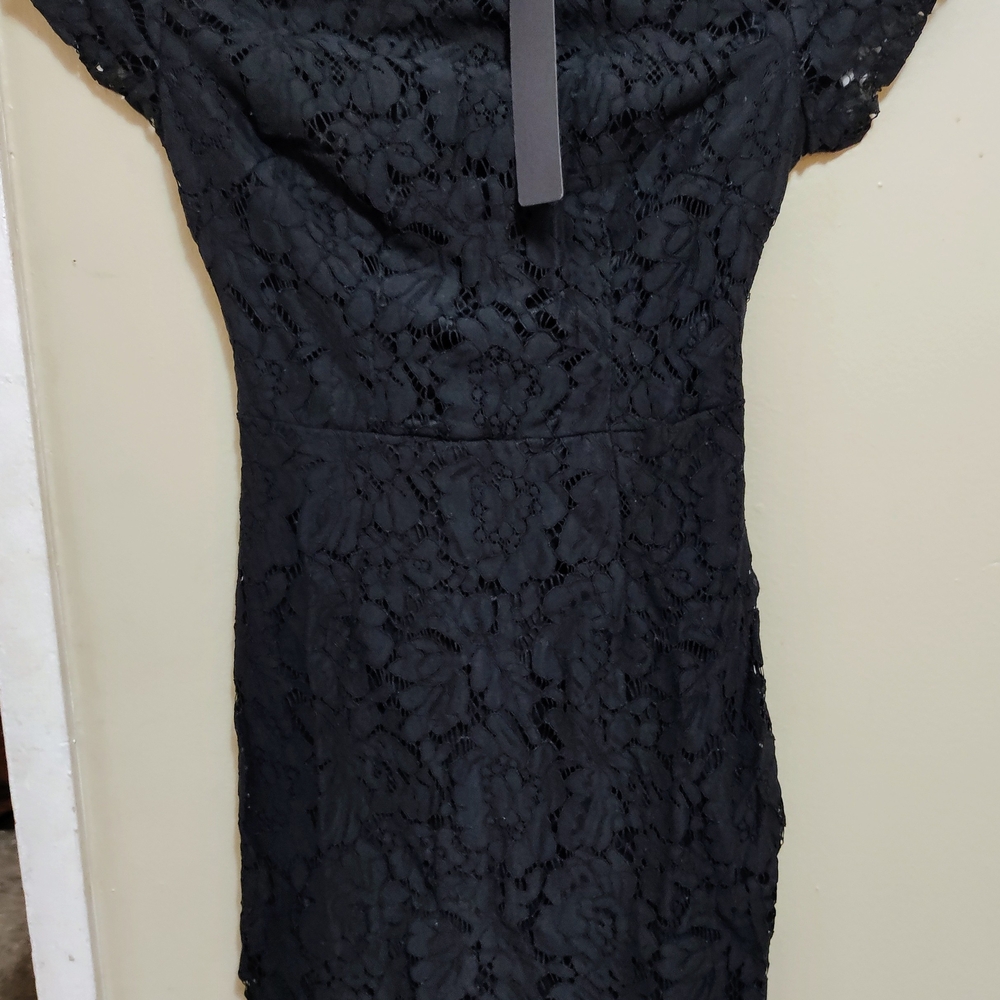 Chic Black Lace Mini Dress